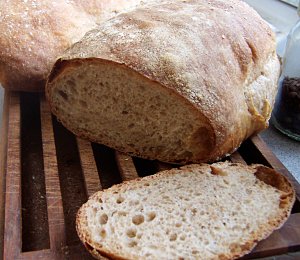 Genzano country bread